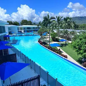 Pool Aparthotel Port Douglas